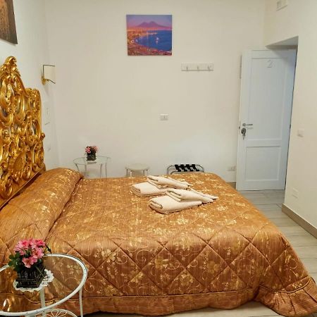 Bed and Breakfast Domus San Biagio 14 Nápoles Exterior foto