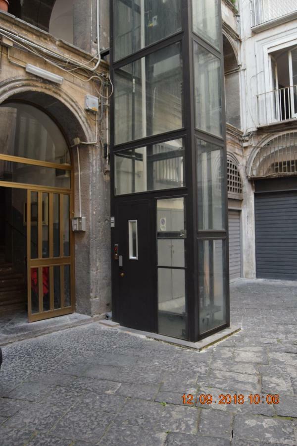 Bed and Breakfast Domus San Biagio 14 Nápoles Exterior foto