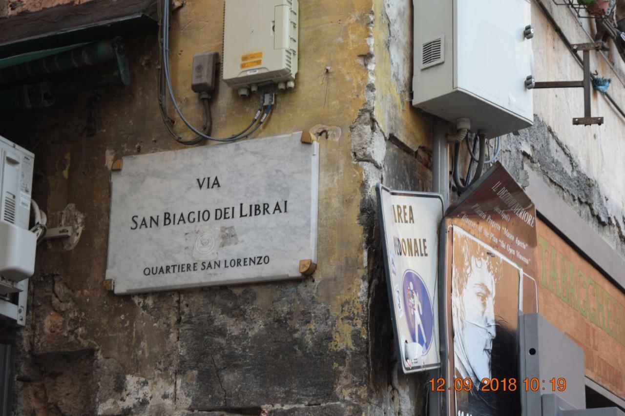 Bed and Breakfast Domus San Biagio 14 Nápoles Exterior foto