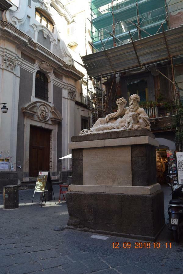 Bed and Breakfast Domus San Biagio 14 Nápoles Exterior foto